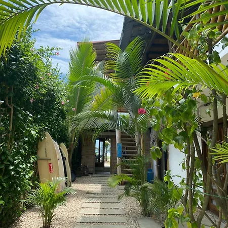 Suites Ayampe Front Beach Exterior photo