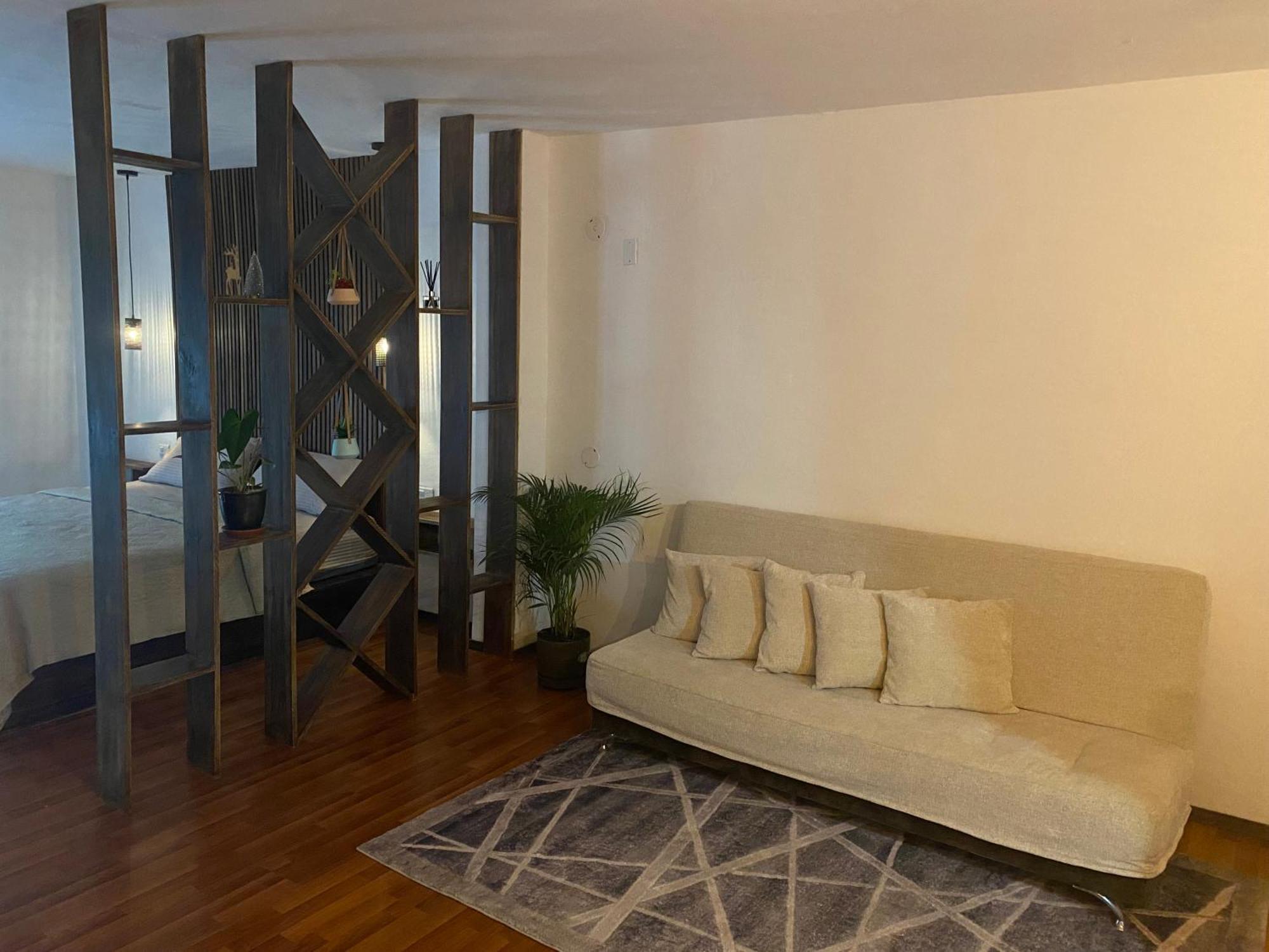 Apartment Front Ayampe